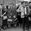 Празднование вчесть полета Гагарина в космос, 1961 г. Мода 1960-х годов