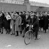 Празднование вчесть полета Гагарина в космос, 1961 г. Мода 1960-х годов