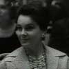 Элина Быстрицкая в костюме из рельефной ткани 1960-е Мода 1960-х