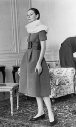 Одри Хепберн в платье Живанши 1958 год Одри Хепберн в платье Живанши 1958 год