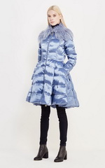 Пуховик Elisabetta Franchi Пуховик Elisabetta Franchi