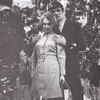  Костюм с курткой-блузоном и мини-юбкой, 1972 год