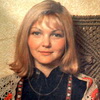  Мода СССР. Актриса Марина Дюжева в накидке связанной крючком, 1970-е