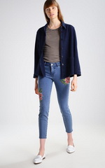 Джинсы с вышивкой Vero Moda Джинсы с вышивкой Vero Moda