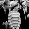 Мода СССР, водолазка-лапша (слева). Выставка Рериха, Москва, 1974 год Мода СССР, водолазка-лапша (слева). Выставка Рериха, Москва, 1974 год