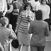Мода СССР,многослойность. Трикотажный жакет в полоску и водолазка. Москва, 1978 год Мода СССР,многослойность. Трикотажный жакет в полоску и водолазка. Москва, 1978 год