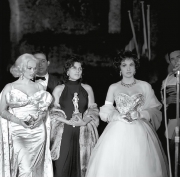 Мейми Ван Дорен, Анна Маньяни и Джина Лоллобриджида, Канн, 1958 г.