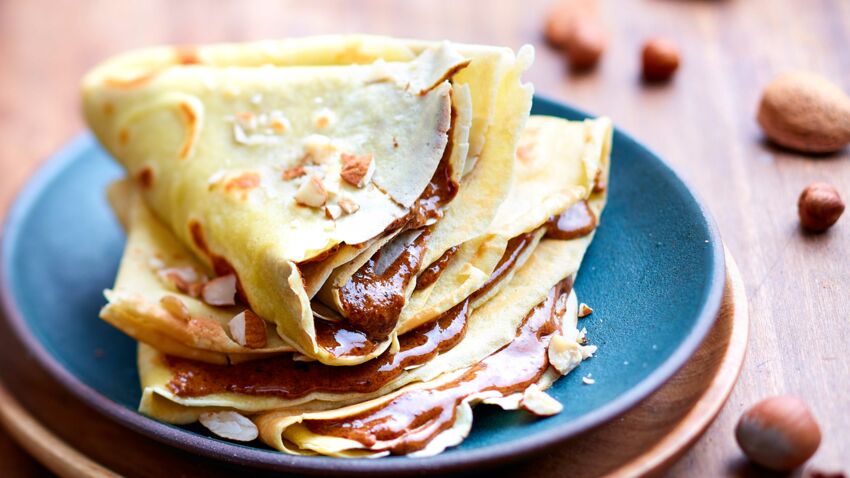 Блины с национальным колоритом: 6 вкусных рецептов crepes-sucrees-les-meilleures-recettes-traditionnelles-a-tester.jpeg