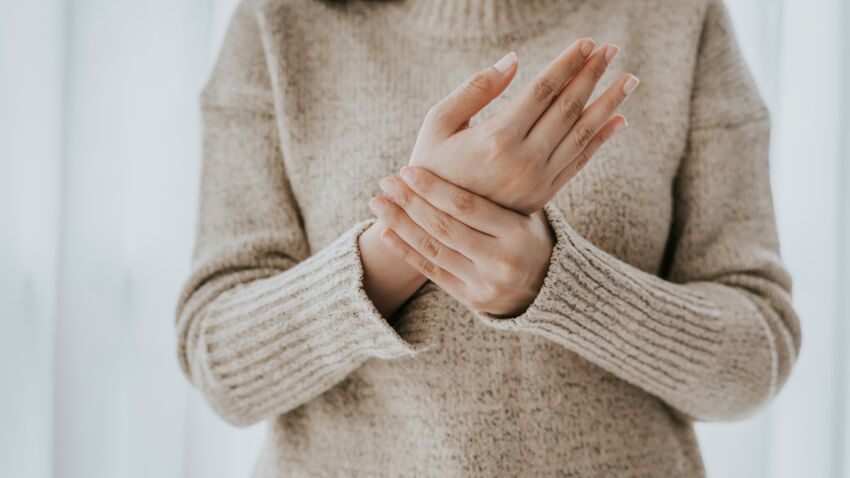 tendinite-6-solutions-naturelles-pour-la-soulager.jpeg
