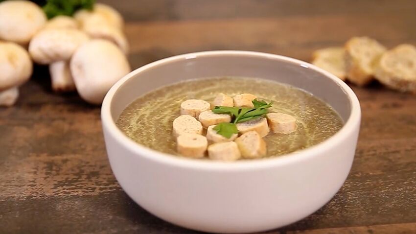 Грибной суп - пять вкусных рецептов Грибной суп - пять вкусных рецептов