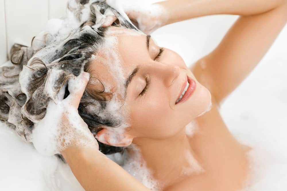 The-Complete-List-–-15-Harmful-Shampoo-Ingredients-to-Avoid.jpg