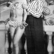 Луи Реар, примерка купальника бикини, 1946 .