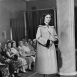 Демонстрация одежды в Общесоюзном Доме моделей на Кузнецком Мосту, 1952 г Демонстрация одежды в Общесоюзном Доме моделей на Кузнецком Мосту, 1952 г