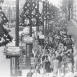 Чикаго, торговая улица в дни рождественских распродаж, 1950 г. Чикаго, торговая улица в дни рождественских распродаж, 1950 г.