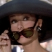 Актриса Одри Хепбёрн в очках Ray Ban Wayfarer, фильм Завтрак у Тиффани, 1961 год