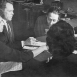 Обсуждение моделей одежды в библиотеке ОДМО, слева Вера Аралова, 1960-е г Обсуждение моделей одежды в библиотеке ОДМО, слева Вера Аралова, 1960-е г