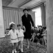 Вера Аралова демонстрирует детские модели ОДМО перед участниками Национальной промышленной выставки США, Москва, 1959 г Вера Аралова демонстрирует детские модели ОДМО перед участниками Национальной промышленной выставки США, Москва, 1959 г