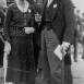 Коко Шанель и Рэндольф Черчилль, сын Уинстона Черчилля, 1930-е г. Коко Шанель и Рэндольф Черчилль, сын Уинстона Черчилля, 1930-е г.