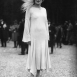 Актриса Лор Жарни в платье Вионне с ассиметричным подолом 1924 г. Актриса Лор Жарни в платье Вионне с ассиметричным подолом 1924 г.